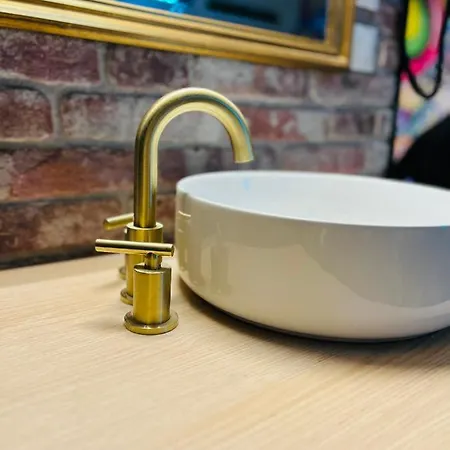 Capsule Street Art - Sauna- Jacuzzi - Playstation 5 - Billard - Netflix - Cinema - Terrasse دويه